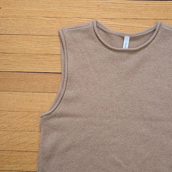 Babaton, The Group, 100% Cashmere Sleeveless Knit Top, Tan, EUC, Women's XS - Picture 4 of 8